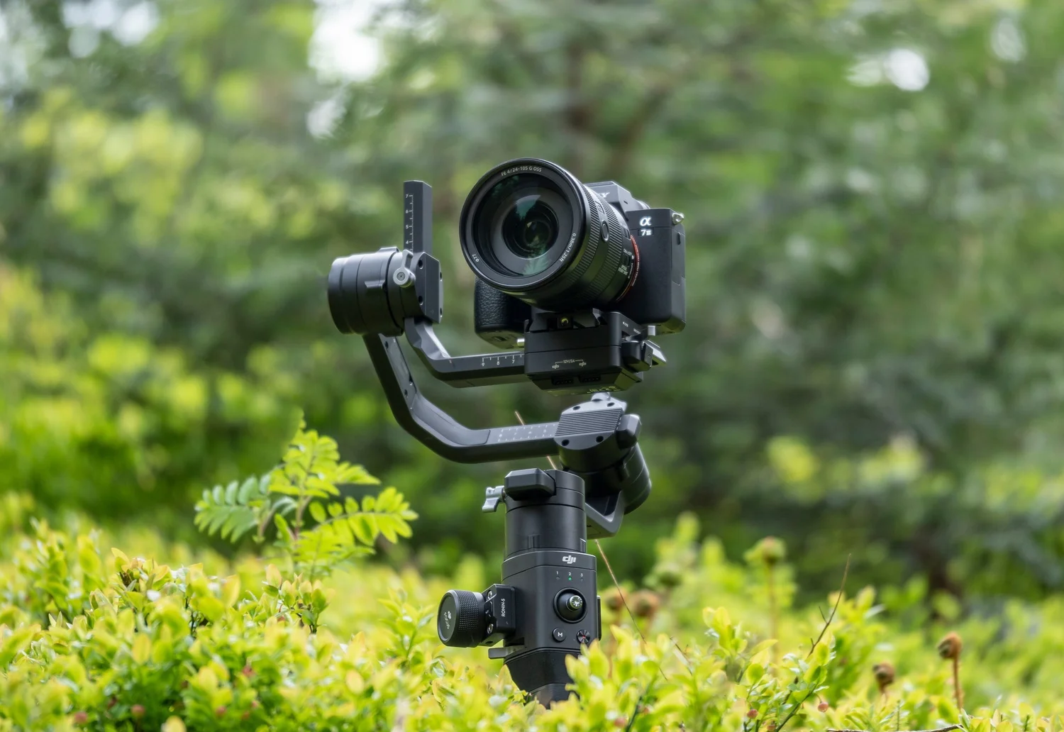 Video production camera rig